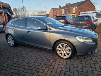 Volvo V40 T3 INSCRIPTION