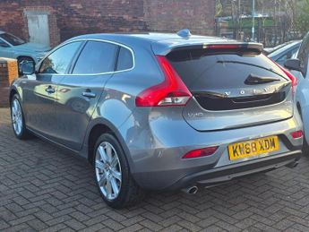 Volvo V40 T3 INSCRIPTION