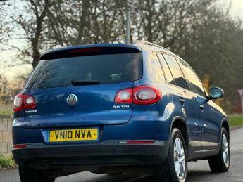 Volkswagen Tiguan 2.0 TDI S Auto 4WD Euro 5 5dr