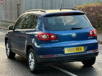 Volkswagen Tiguan 2.0 TDI S Auto 4WD Euro 5 5dr