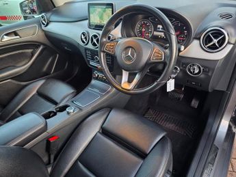 Mercedes B Class B 200 D SPORT