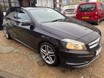 Mercedes-Benz A Class 1.6 A200 AMG Sport Hatchback 5dr Petrol 7G-DCT Euro 6 (s/s) (156