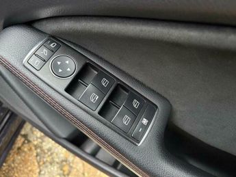 Mercedes-Benz A Class 1.6 A200 AMG Sport Hatchback 5dr Petrol 7G-DCT Euro 6 (s/s) (156