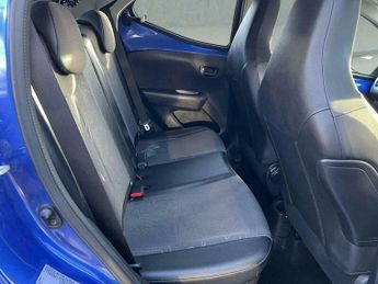 Toyota AYGO 1.0 VVT-i x-clusiv x-shift Euro 6 5dr (Safety Sense)