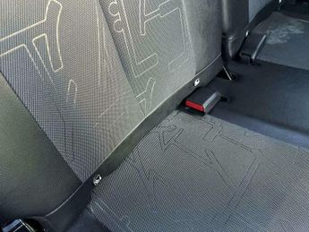 Toyota AYGO 1.0 VVT-i x-clusiv x-shift Euro 6 5dr (Safety Sense)