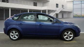 Ford Focus 1.6 Zetec 5dr