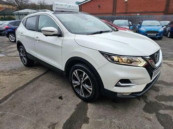 Nissan Qashqai 1.2 DIG-T N-Connecta Euro 6 (s/s) 5dr