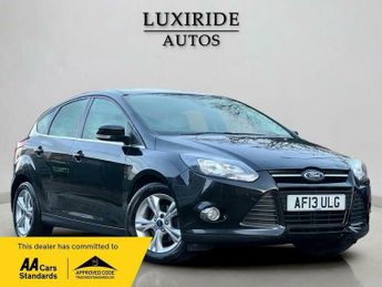 Ford Focus 1.0T EcoBoost Zetec Euro 5 (s/s) 5dr