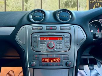 Ford Mondeo ZETEC TDCI 140