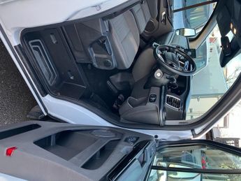 Ford Tourneo Custom FORD TOURNEO CUSTOM 9 SEATER WITH AIRCON. 18,995+VAT