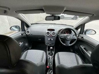 Vauxhall Corsa 1.2i ecoFLEX 16V SE Euro 5 (s/s) 5dr