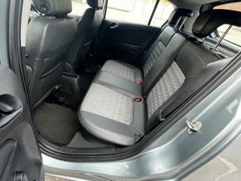 Vauxhall Corsa 1.2i ecoFLEX 16V SE Euro 5 (s/s) 5dr