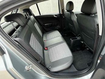 Vauxhall Corsa 1.2i ecoFLEX 16V SE Euro 5 (s/s) 5dr