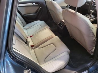 Audi A4 AVANT TDI SE TECHNIK