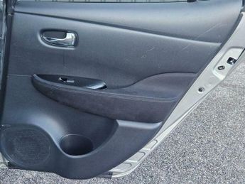 Nissan Leaf 24kWh Acenta Auto 5dr