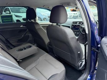 Volkswagen Golf MATCH TDI DSG