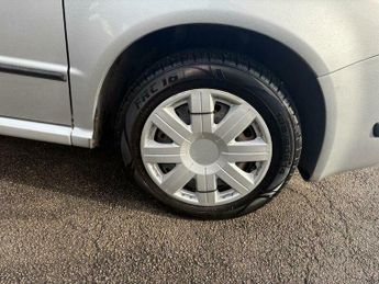 Skoda Fabia 1.4 16V Comfort 5dr