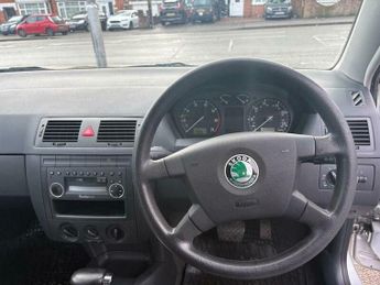Skoda Fabia 1.4 16V Comfort 5dr