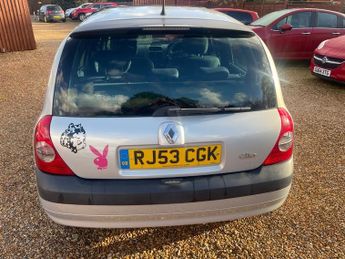 Renault Clio DYNAMIQUE 16V