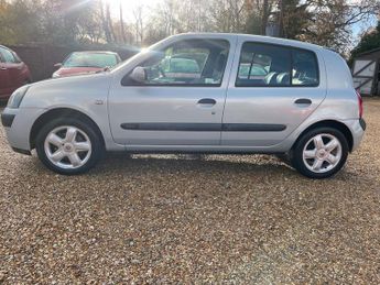 Renault Clio DYNAMIQUE 16V