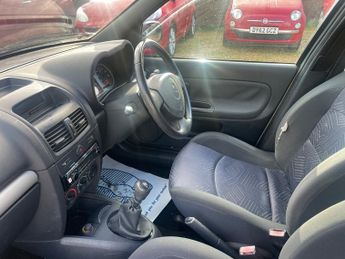 Renault Clio DYNAMIQUE 16V
