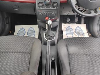 Renault Clio RIP CURL 16V