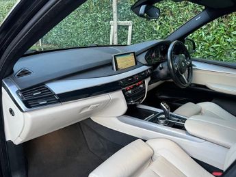 BMW X5 SDRIVE25d M SPORT