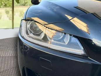 Jaguar F-Pace R-SPORT AWD