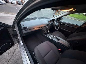 Mercedes-Benz C Class 1.6 C180K BlueEfficiency SE Auto Euro 4 4dr