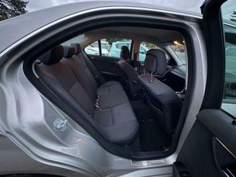 Mercedes-Benz C Class 1.6 C180K BlueEfficiency SE Auto Euro 4 4dr