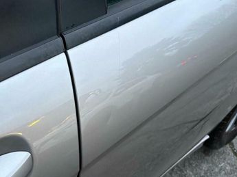 Mercedes-Benz C Class 1.6 C180K BlueEfficiency SE Auto Euro 4 4dr