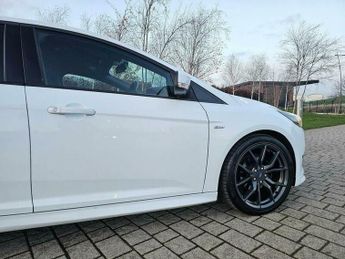 Ford Focus 1.5 TDCi ST-Line Powershift Euro 6 (s/s) 5dr
