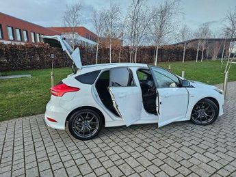 Ford Focus 1.5 TDCi ST-Line Powershift Euro 6 (s/s) 5dr