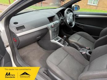 Vauxhall Astra SXI