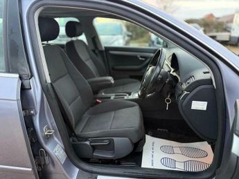 Audi A4 2.0 TFSI SE CVT 4dr