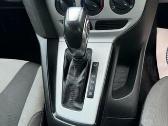 Ford Focus 1.6 Zetec Powershift Euro 5 5dr
