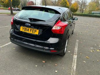 Ford Focus 1.6 Zetec Powershift Euro 5 5dr