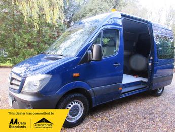 Mercedes Sprinter 316 2.1CDi 3.5T L2H2 MWB MED ROOF 163PS ** L@@K-PTO/GENERATOR **