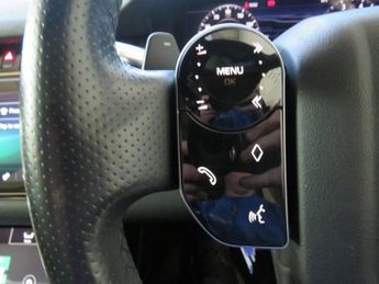 Land Rover Range Rover Evoque R-DYNAMIC SE