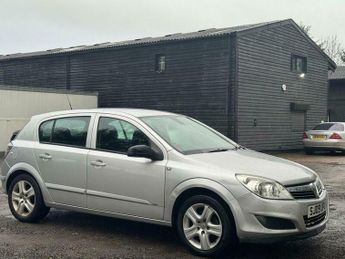 Vauxhall Astra 1.4i 16v Active 5dr
