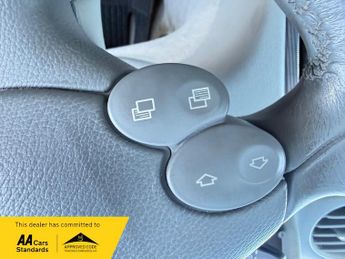 Mercedes-Benz  3.2 CLK320 Avantgarde Coupe 2dr Petrol Automatic (250 g/km, 215 