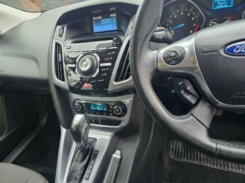 Ford Focus 1.6 Titanium Powershift Euro 5 5dr