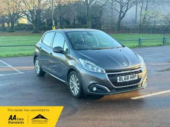 Peugeot 208 S/S SIGNATURE