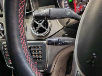 Mercedes-Benz CLA 2.1 CLA220 CDI AMG Sport Coupe 7G-DCT Euro 6 (s/s) 4dr