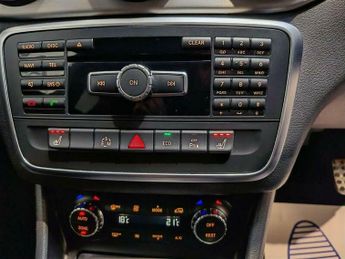 Mercedes-Benz CLA 2.1 CLA220 CDI AMG Sport Coupe 7G-DCT Euro 6 (s/s) 4dr