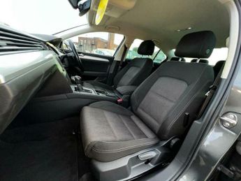 Volkswagen Passat 1.6 TDI BlueMotion Tech SE Business DSG Euro 6 (s/s) 4dr