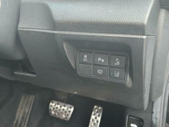 Honda Civic 1.5 VTEC Turbo Sport CVT Euro 6 (s/s) 5dr