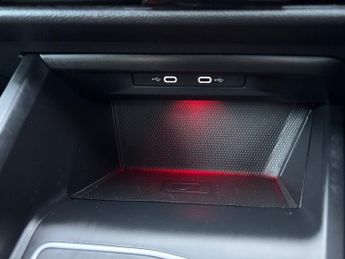 Volkswagen Golf STYLE TDI DSG