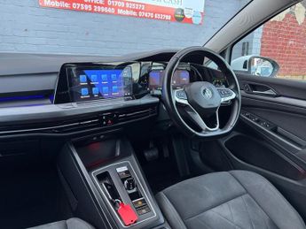 Volkswagen Golf STYLE TDI DSG