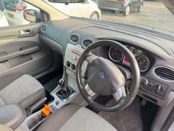 Ford Focus 1.8 Zetec 5dr